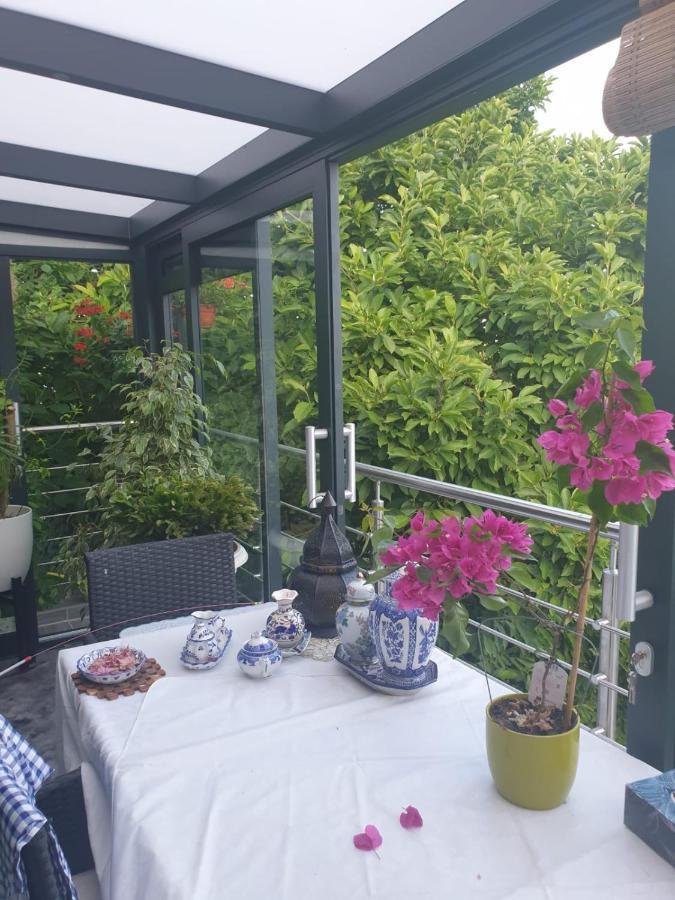 Cozy Room With A Beautiful Garden View Baunatal Exterior foto